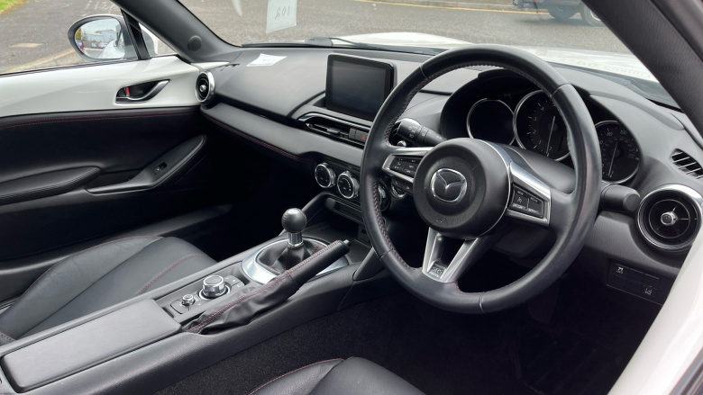 Mazda MX-5 2.0 Sport Nav 2dr Petrol Convertible